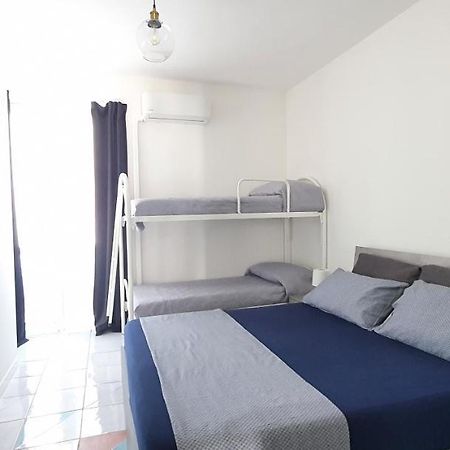Appartamento In Piazza Italia SantʼAntìoco Exteriér fotografie
